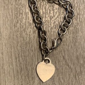 Vintage Tiffany & Co. Sterling Silver 925 Heart Pendant Link Chain Bracelet